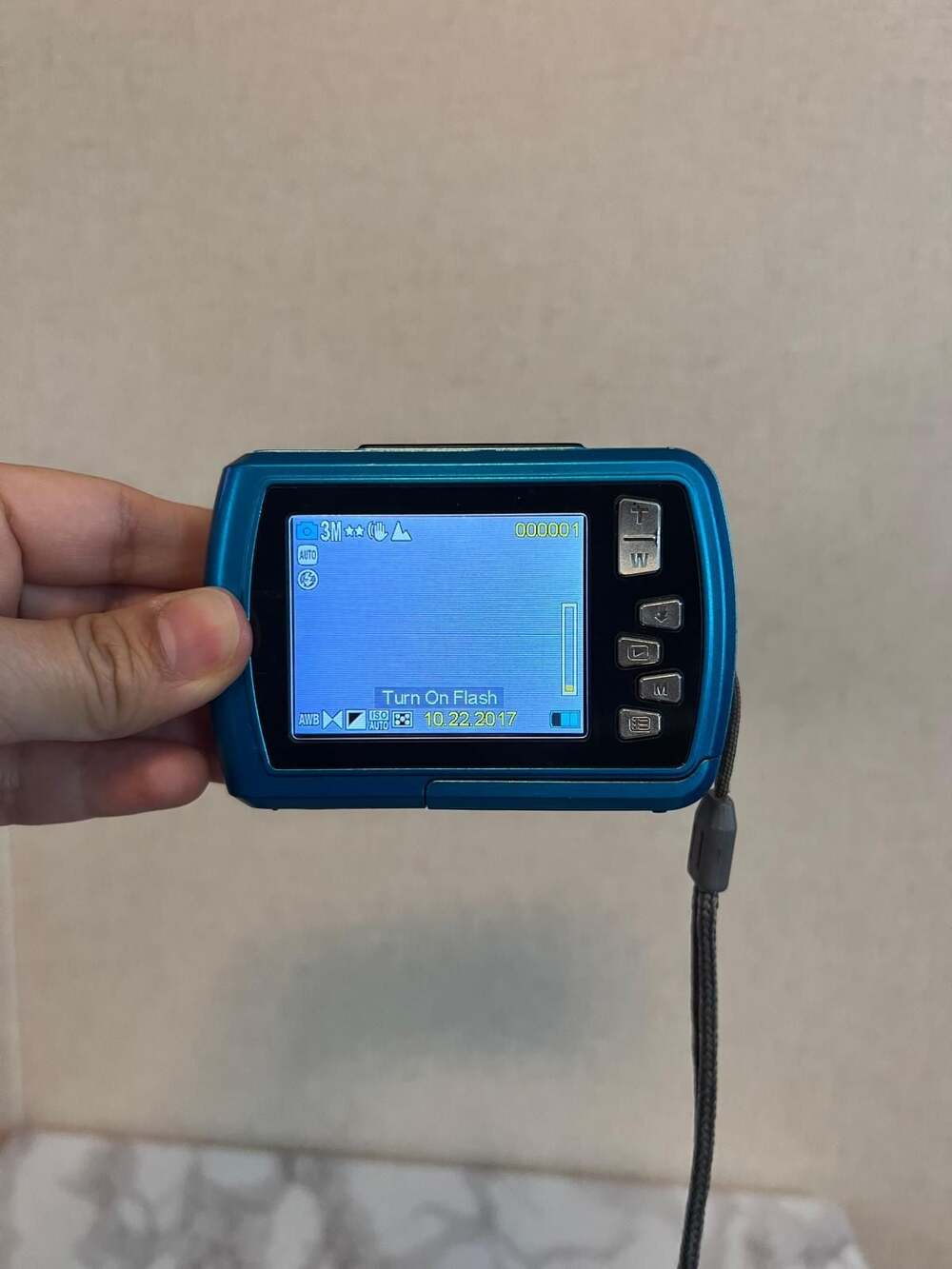 Polaroid iS048 16MP Waterproof Digital Camera - Blue
